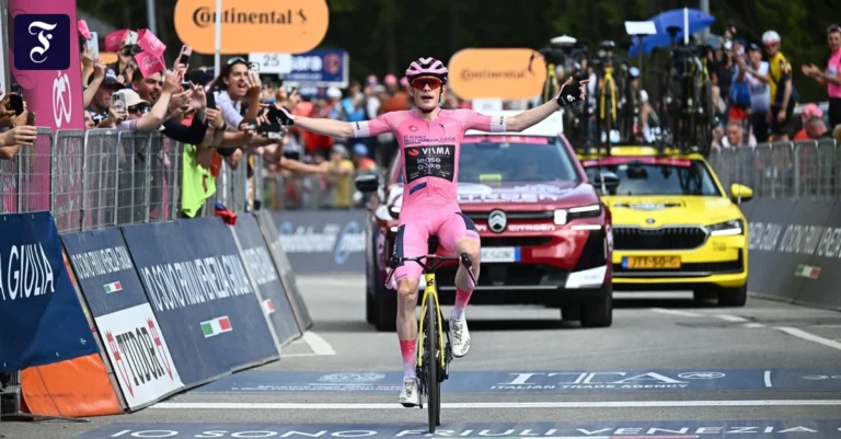 jonas-vingegaard-faehrt-bei.webp.webp