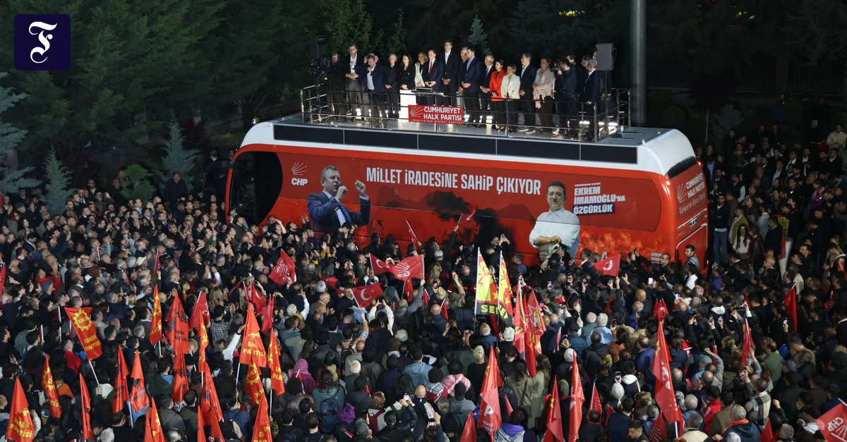 kundgebung-der-chp-in-ankara.webp.webp