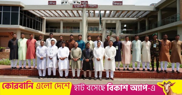 pm_at_cantonment.jpeg