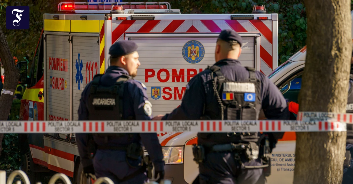rumaenische-gendarmerie-sperrt.webp.webp