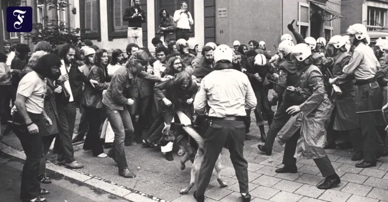 studentendemonstration-im-jahr.webp.webp