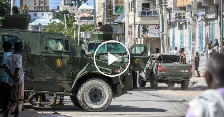 04int-Somalia-01-mpvt-facebookJumbo.jpg
