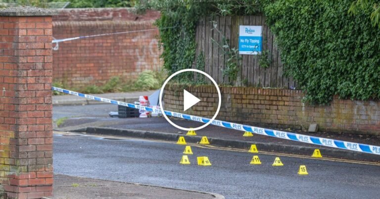 09nireland-stabbing-cfhq-facebookJumbo.jpg