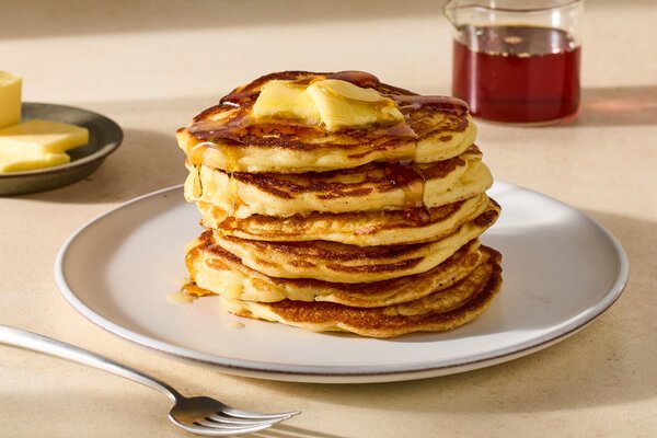 16FD-COOKING101-PANCAKES-stack-lzhm-articleLarge.jpg
