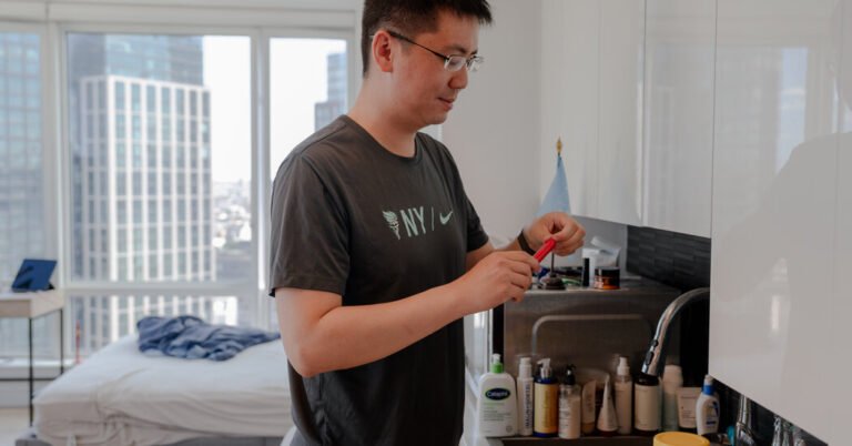29met-affordingny-hu-01-hzbm-facebookJumbo.jpg