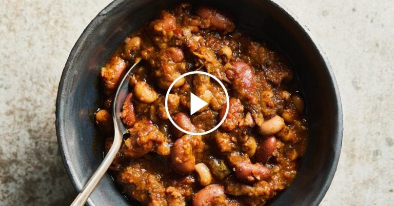 YK-Red-Red-Sweet-Potato-and-Bean-Stew-gkjl-facebookJumbo.jpg