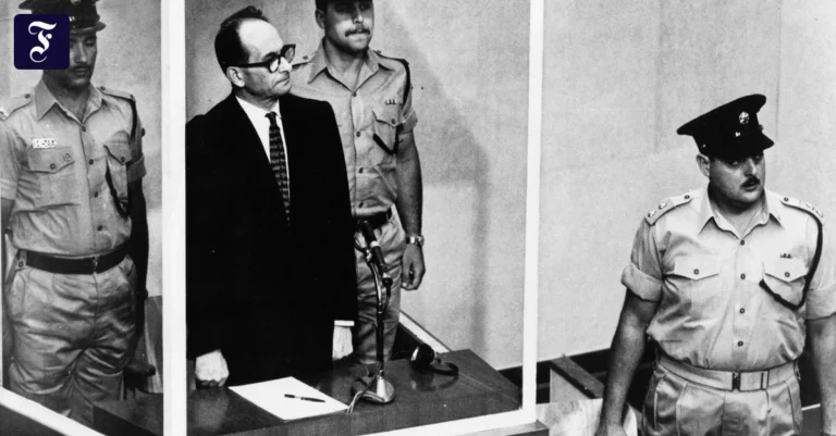 adolf-eichmann-bei-dem-gegen.webp.webp