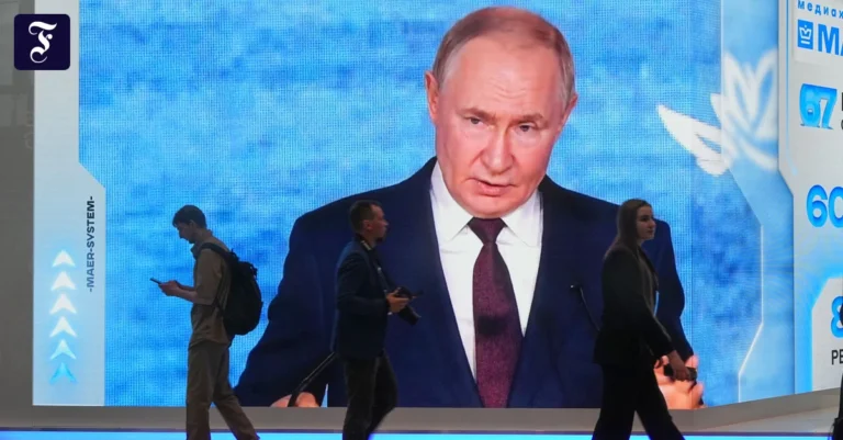 bildschirm-mit-dem-russischen.webp.webp