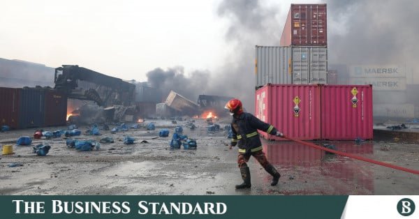 bm_container_depo_fire_photo_11.jpg