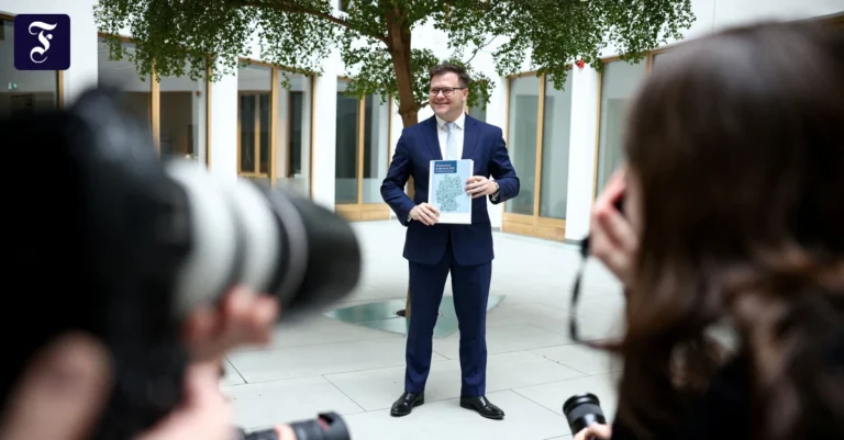 bundesumweltminister-carsten.webp.webp