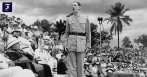 charles-de-gaulle-1944-in.webp.webp