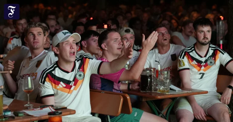 das-public-viewing-steht-in.webp.webp