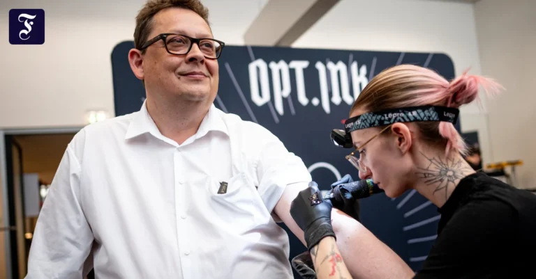das-wird-mein-einziges-tattoo.webp.webp