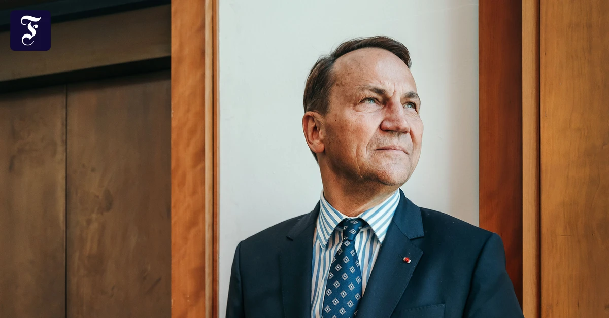 der-polnische-aussenminister.webp.webp