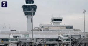 der-tower-und-das-terminal-1.webp.webp