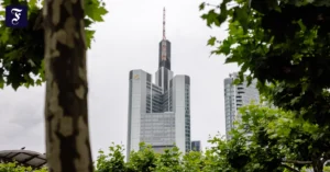 die-commerzbank-in-frankfurt.webp.webp