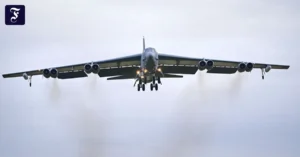 ein-b-52-langstreckenbomber.webp.webp