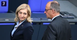 gesundheitsministerin-nina.webp.webp