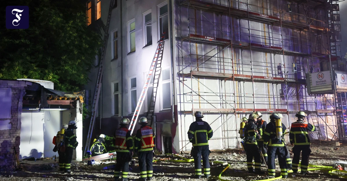 hamburger-feuerwehrleute.webp.webp