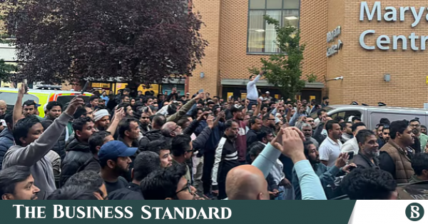 hasnat_london_protest.png