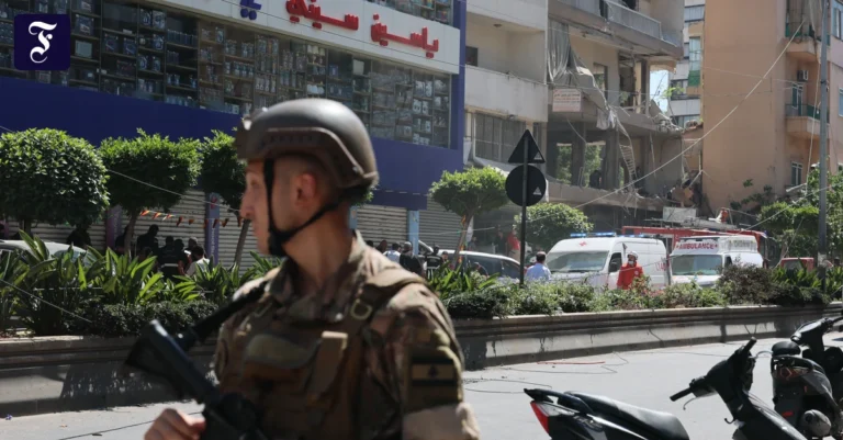 in-beirut-ein-soldat-der.webp.webp