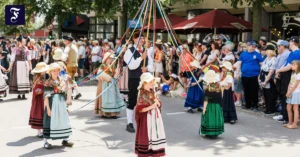 jung-und-alt-traditionelle.webp.webp