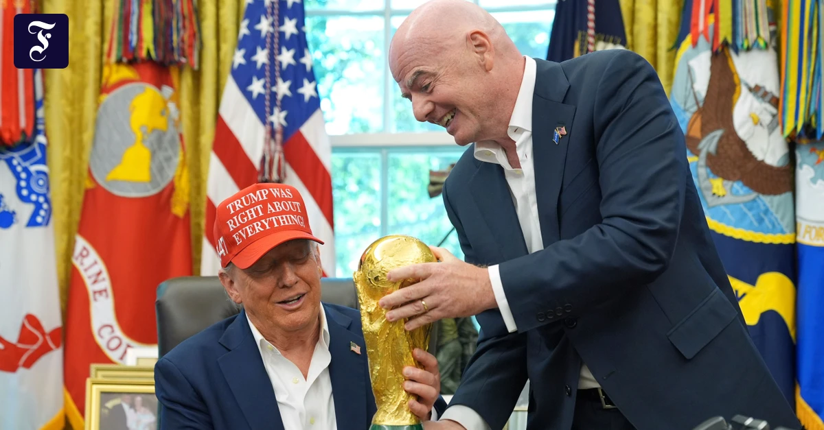 make-football-great-again.webp.webp