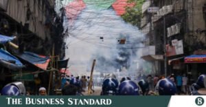 p1_islami-bank-protest-clash_photo_tbs.jpeg