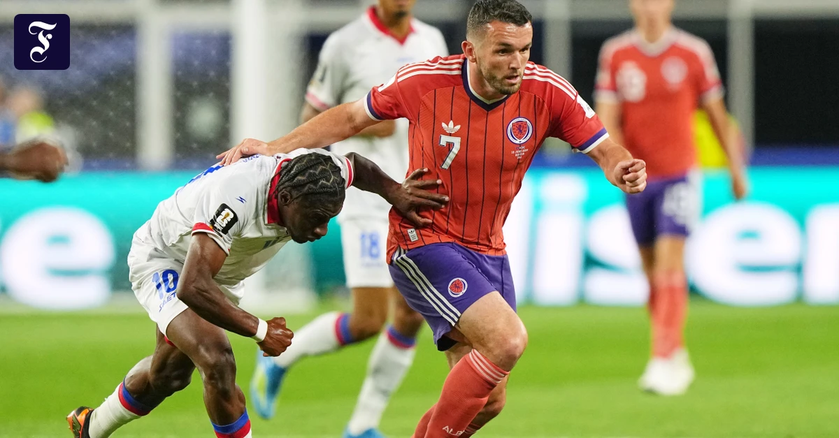 schottlands-john-mcginn-7-und.webp.webp