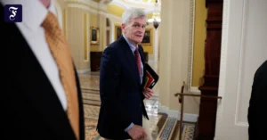 senator-bill-cassidy-am.webp.webp