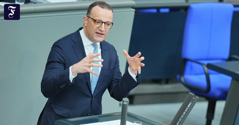 unionsfraktionschef-jens-spahn.webp.webp