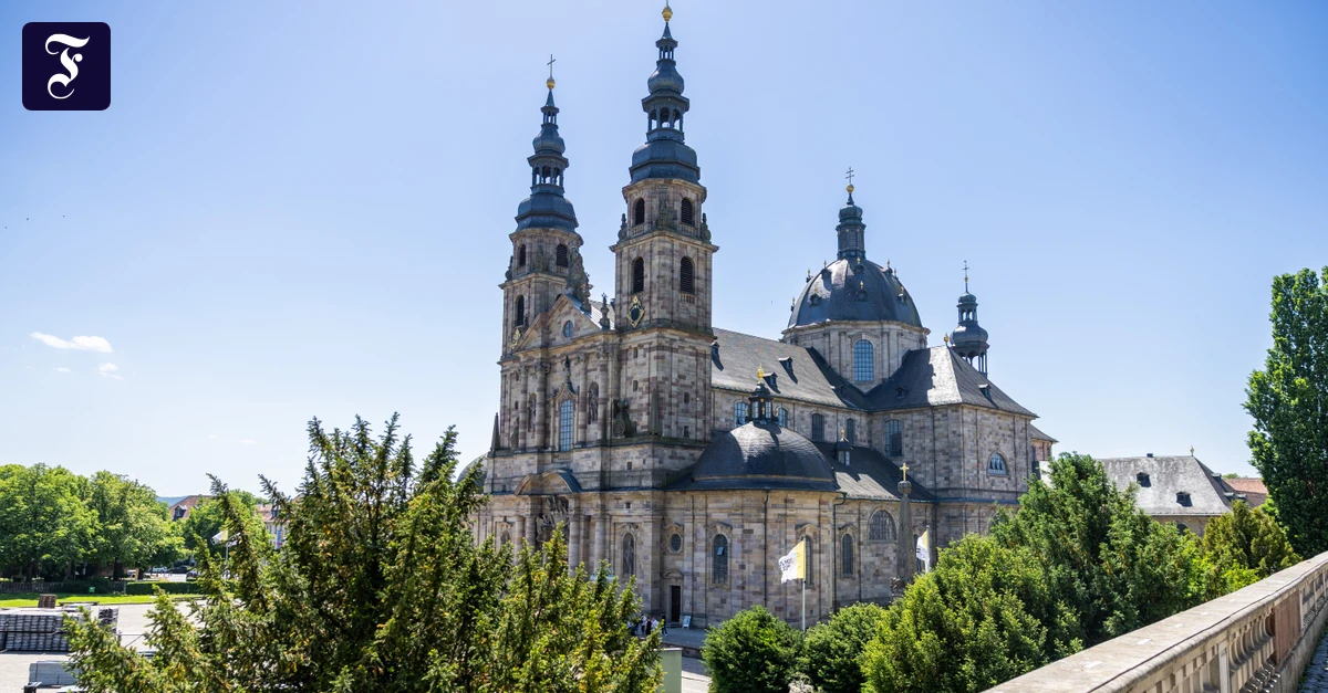 wahrzeichen-st-salvator-hoher.webp.webp