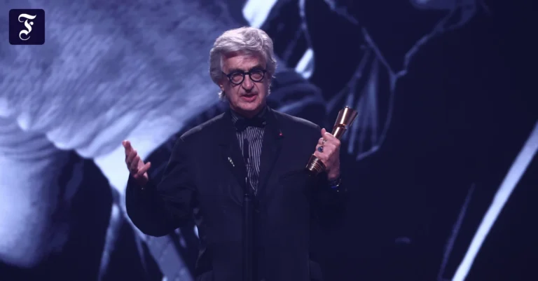 zeigt-einsicht-wim-wenders.webp.webp