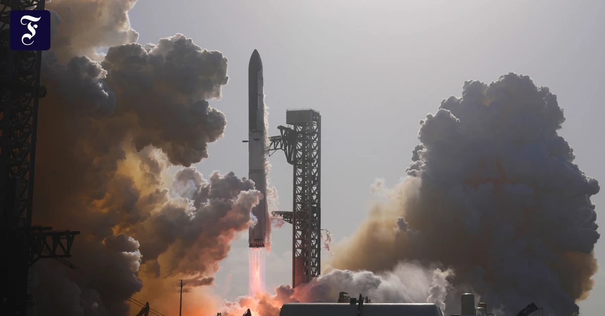 1784952431_die-rakete-starship-von-spacex.webp.webp