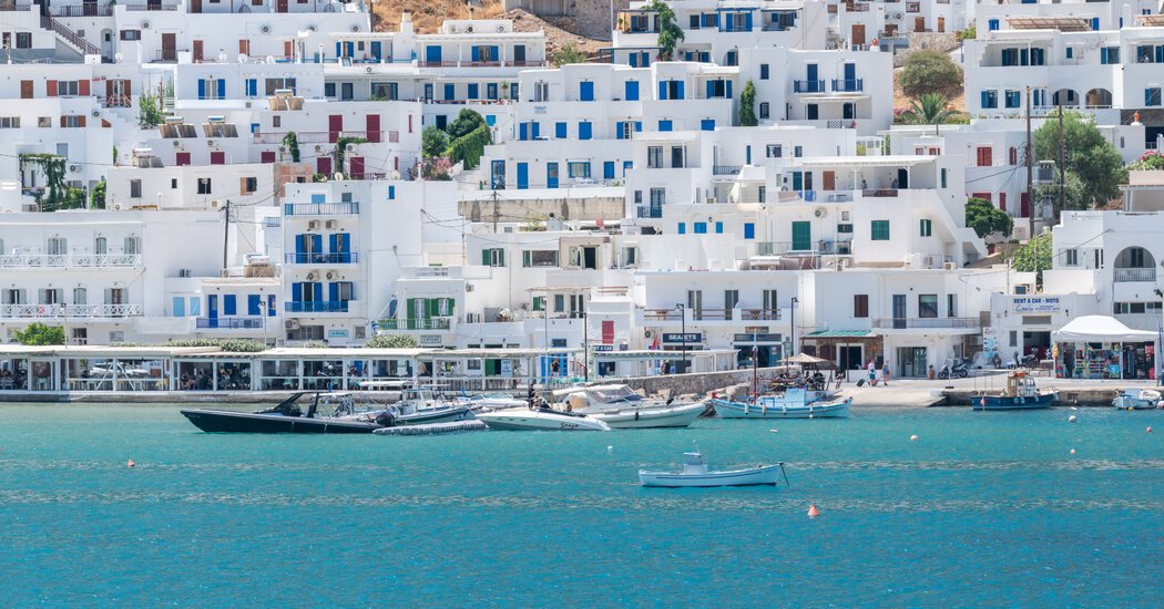 30trav-things-to-do-sifnos-mtwc-facebookJumbo-v5.jpg