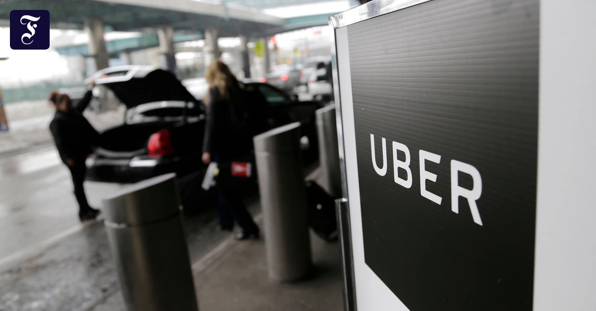als-uber-fahrer-am-flughafen.webp.webp