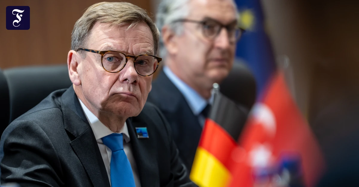 bundesaussenminister-johann.webp.webp