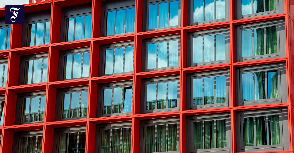 charakteristisch-rot-fassade.webp.webp