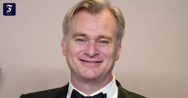 christopher-nolan-hier-bei-der.webp.webp