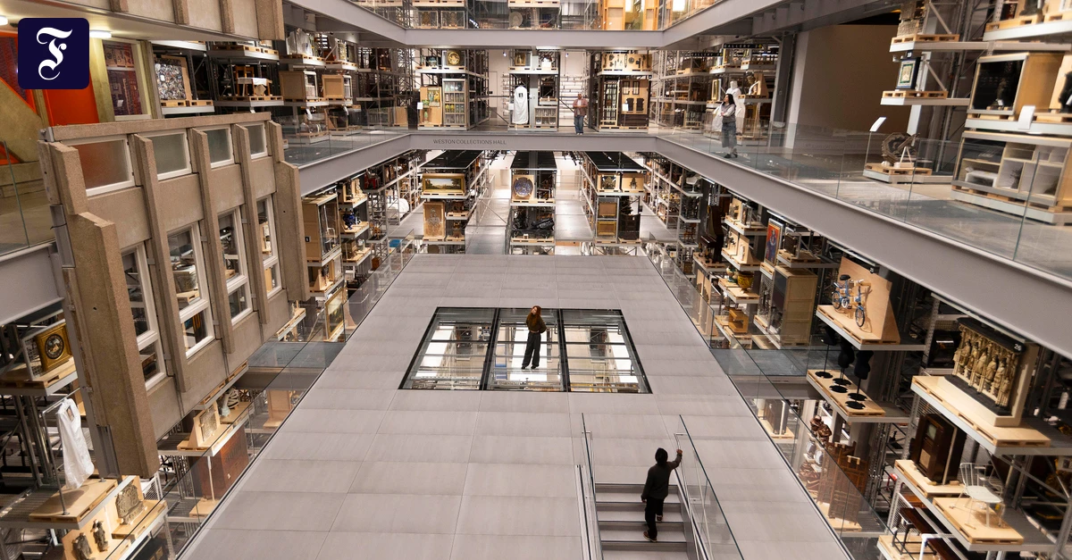 das-v-a-east-storehouse-ist.webp.webp