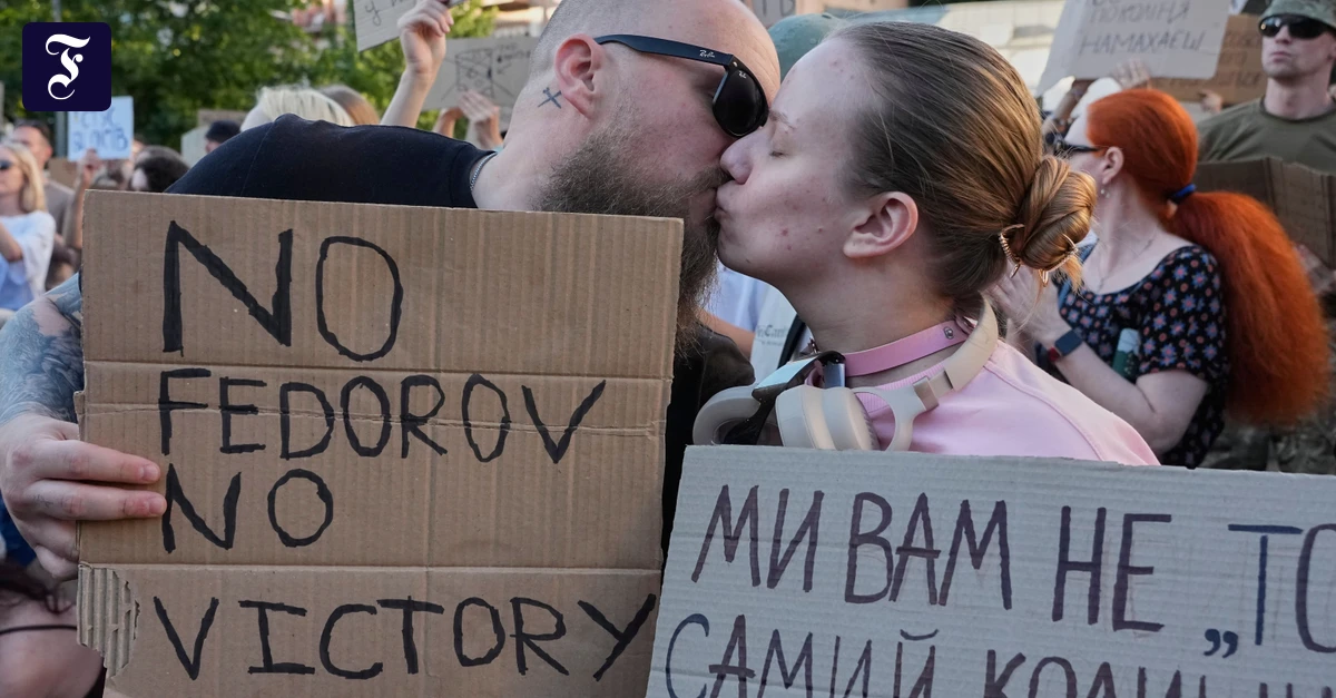 demonstranten-kritisieren-die.webp.webp