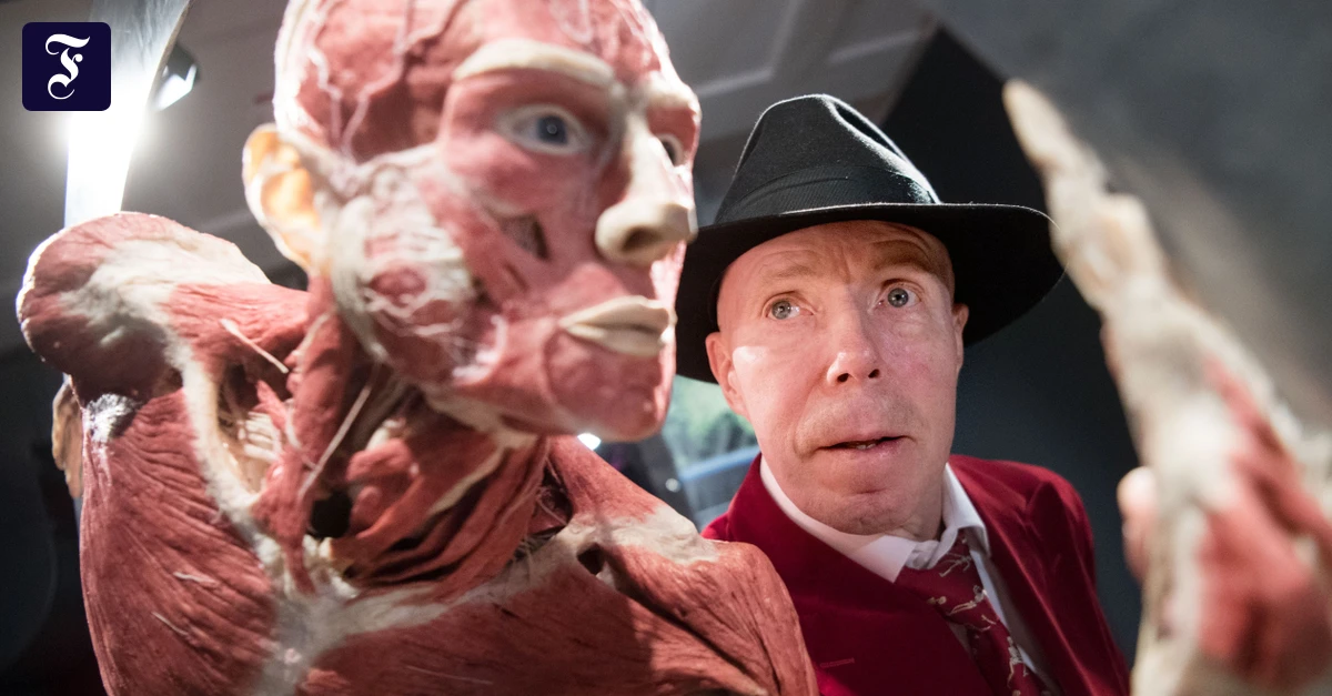 der-plastinator-gunther-von.webp.webp