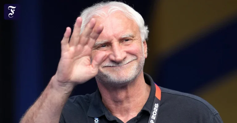 dfb-sportdirektor-rudi-voeller.webp.webp