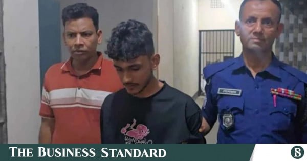 feni_youth_arrested.jpg