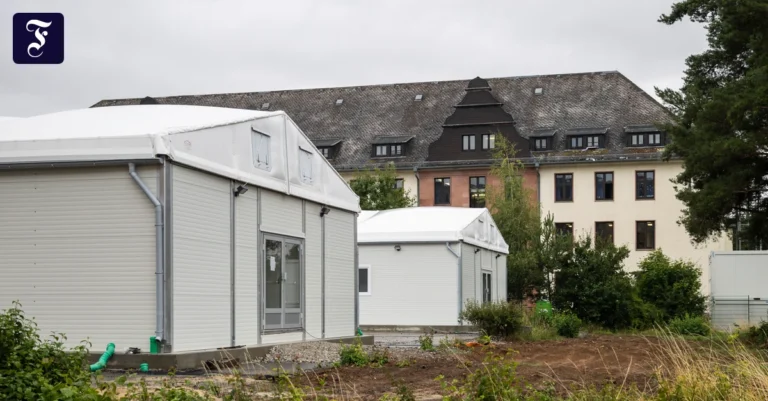 fluechtlingsheim-auf-dem.webp.webp