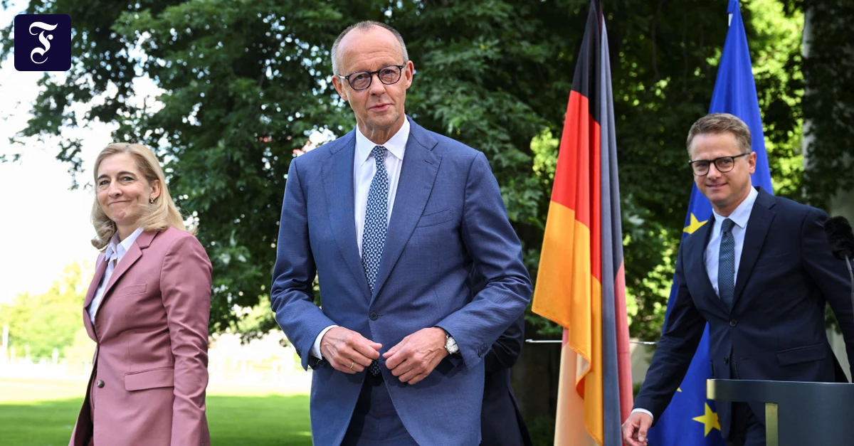 friedrich-merz-mitte-nachdem.webp.webp