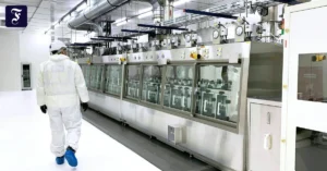 gang-durchs-werk-die-zentrale.webp.webp