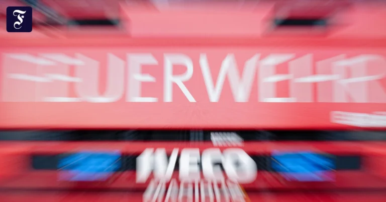 gefordert-140-feuerwehrleute.webp.webp