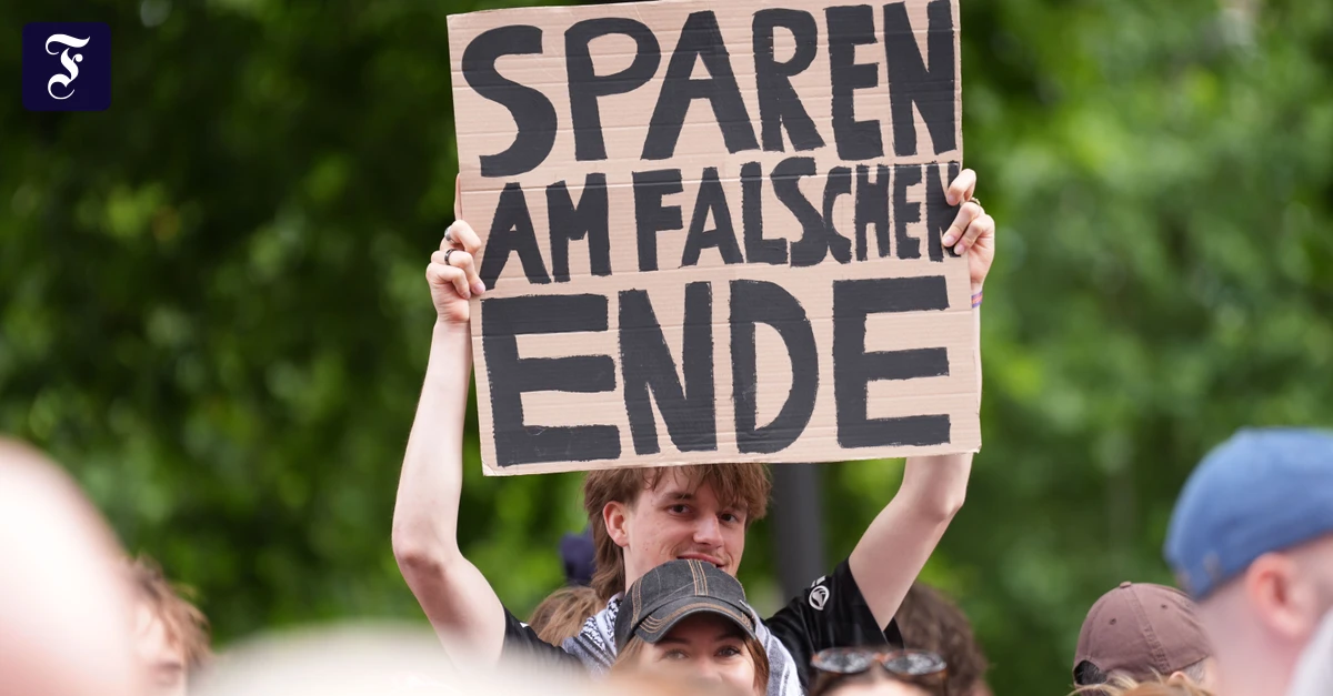 gegen-sozialen-kahlschlag.webp.webp