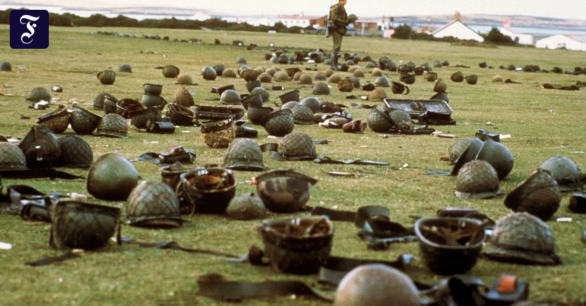 helme-argentinischer-soldaten.webp.webp